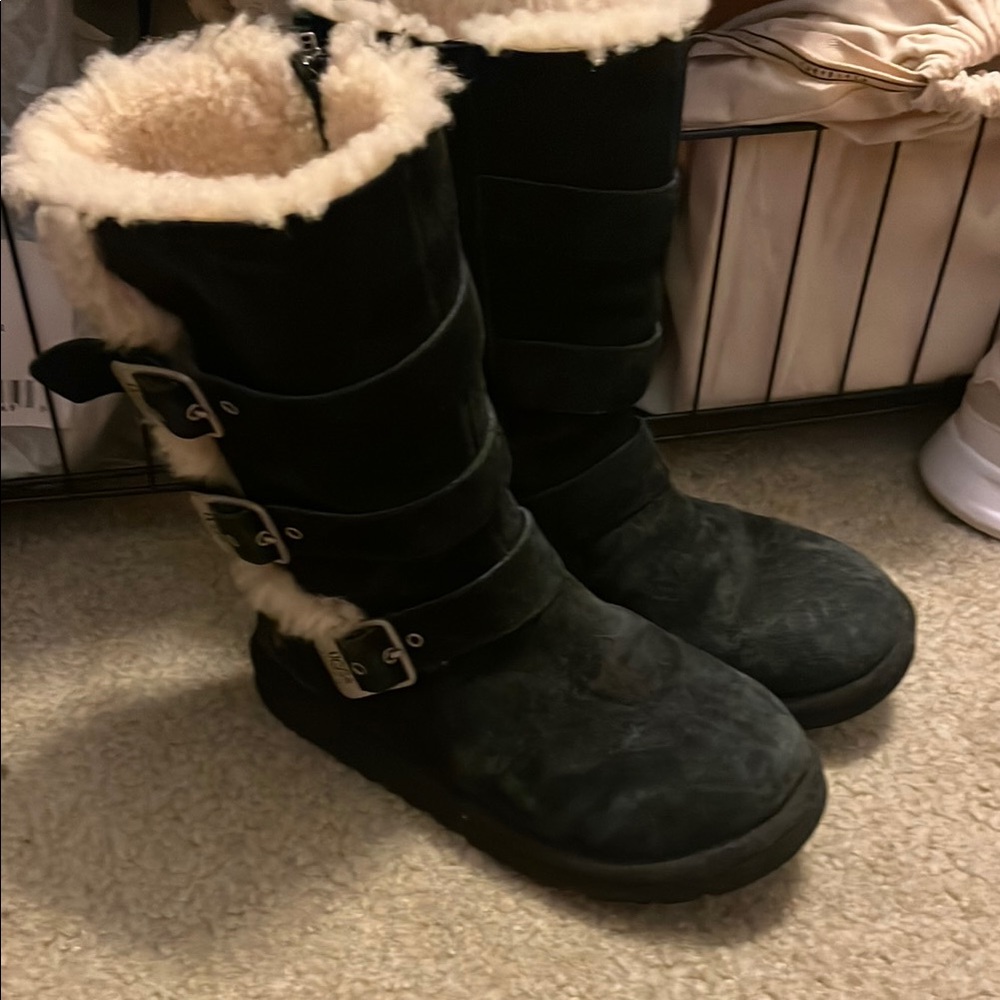 Women's Black Fur-Lined UGG Boots